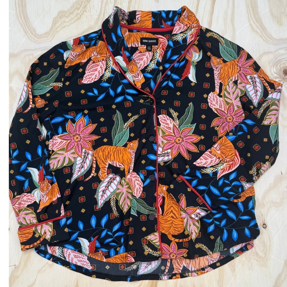 Room Service Anthropologie XL Pajama Top Tiger Tropical Floral Button Down Black